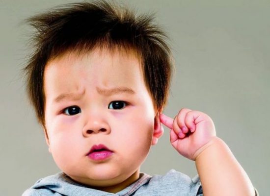 Врачи вырастили новые уши для детей из Китая